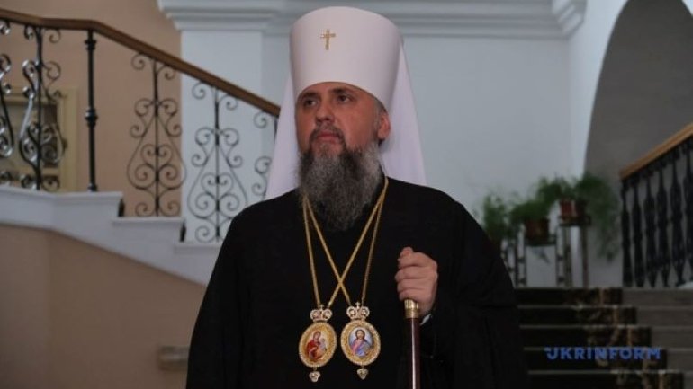 Митрополит Епіфаній на Буковині закликав румуномовні парафії переходити до ПЦУ - фото 1