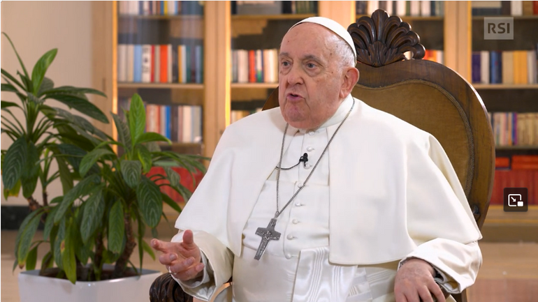 Папа Римский Франциск считает, что Украине нужно начать переговоры со страной-агрессором - фото 1