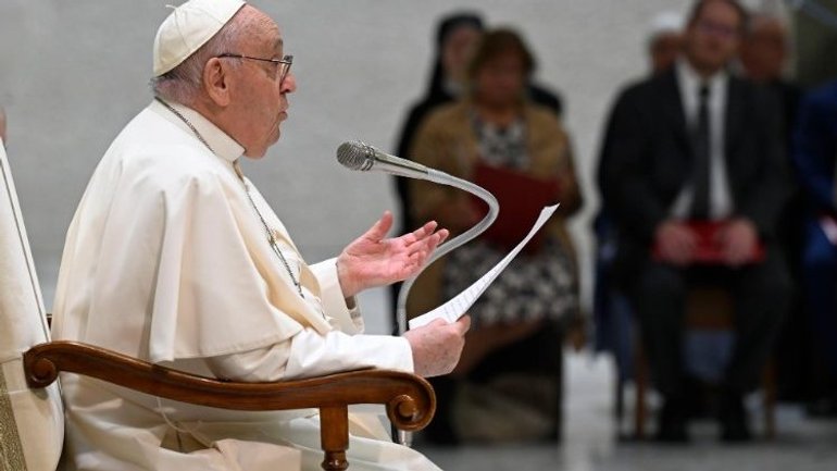 Папа: Нехай Господь дарує мир в Україні, що страждає від бомбардувань - фото 1
