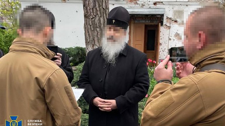 СБУ сообщила о подозрении митрополиту Святогорской лавры, – выдал врагу позиции ВСУ - фото 1
