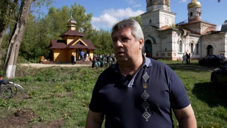 На Чернігівщині поряд зі зруйнованою росіянами церквою відкрили нову - фото 1