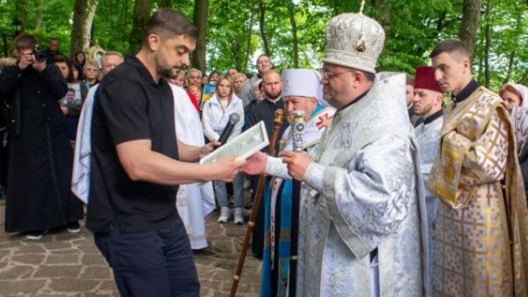 Єпископа УГКЦ нагородили президентською відзнакою “Золоте серце” - фото 1