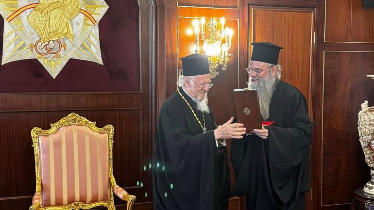 Metropolitan Yevstratiy (Zorya) explained how the gift from the OCU to Patriarch Bartholomew ended up with a Bulgarian Metropolitan - фото 1