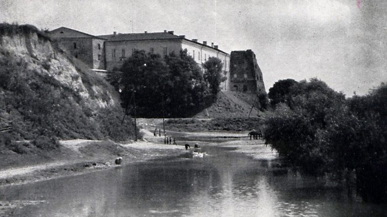 Клевань, замок Чорторийських. Фото Яна Булгака, 1933 р. - фото 1