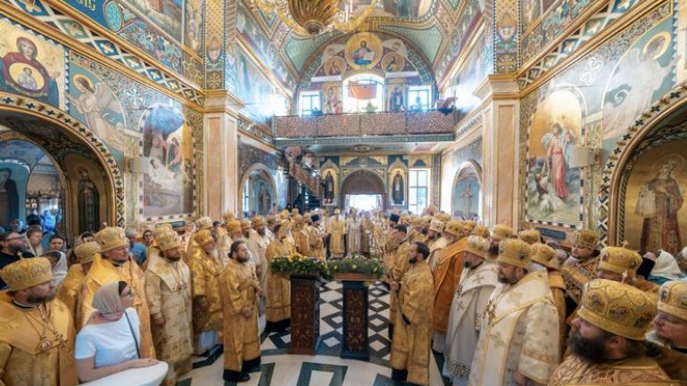 Двох архиєпископів УПЦ МП возвели у сан митрополитів - фото 1