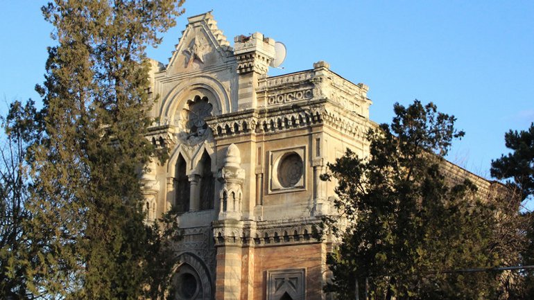 Karaite Kenesa in Simferopol begins to collapse - фото 1