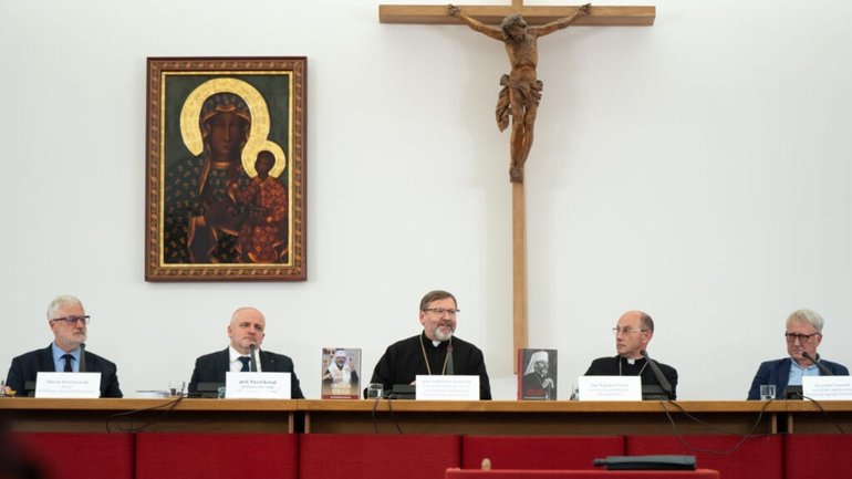 У Варшаві презентували книгу звернень Глави УГКЦ польською мовою - фото 1