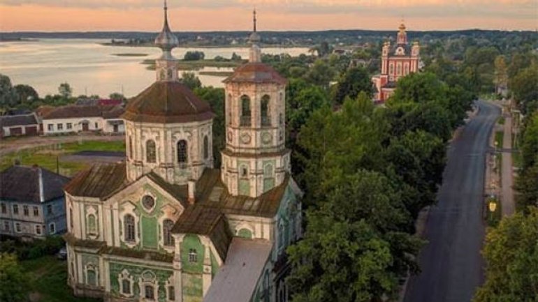 В Торопце от взрывов пострадали 13 храмов РПЦ - фото 1