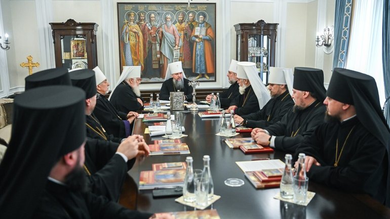 Обставини появи фресок зі зображенням політиків у соборі Луцька вивчатиме комісія Синоду ПЦУ - фото 1