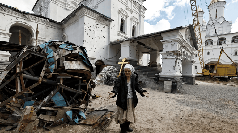 Єленський повідомив, що зміни, які відбулися з Києво-Печерською лаврою, чекають і на Святогірську - фото 1