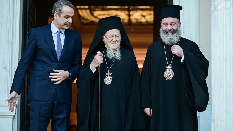 Ecumenical Patriarch meets Greek PM Kyriakos Mitsotakis in Athens - фото 1