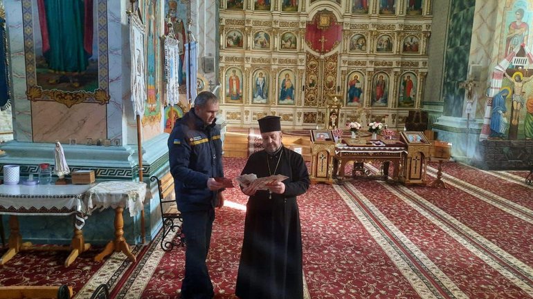 У храмах Тернопільщини рятувальники влаштували перевірки напередодні Різдва - фото 1