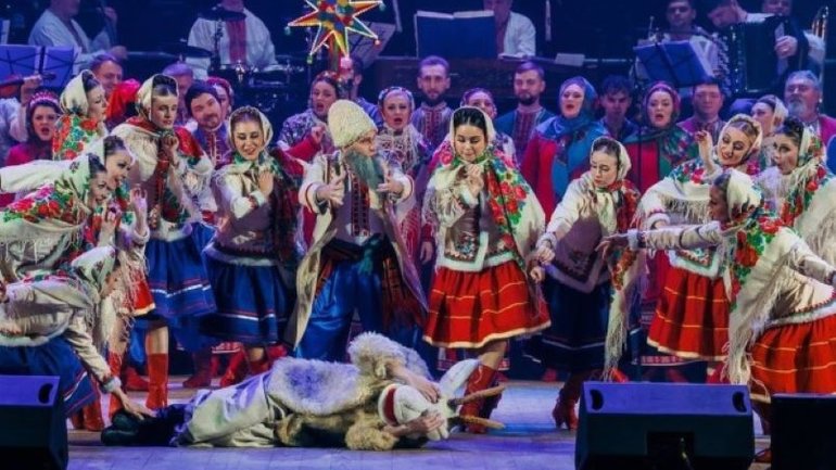 Учасники акції «Коляда для захисника» зібрали понад мільйон гривень - фото 1