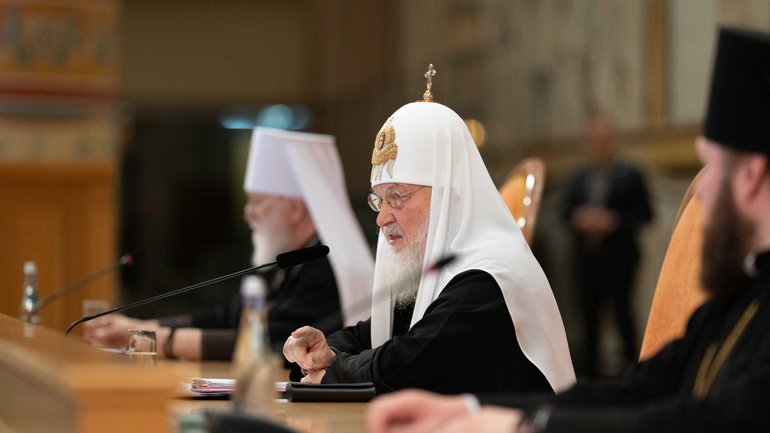 Патріарх Кирил поцікавився у "непатріотичного" священика, чи він часом не з Західної України - фото 1