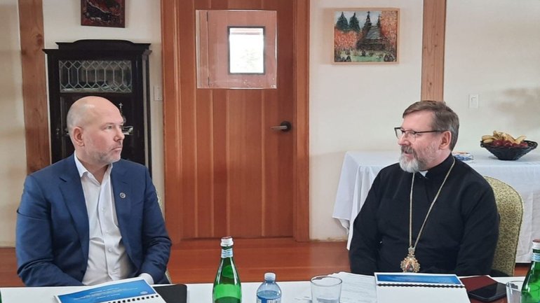 Президент Світового конгресу українців вперше взяв участь у засіданнях Постійного Синоду УГКЦ - фото 1