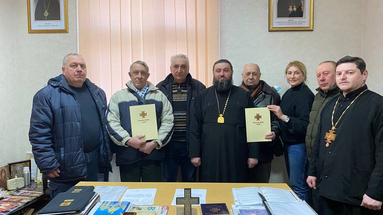 На Буковині сім парафій офіційно перейшли до ПЦУ - фото 1