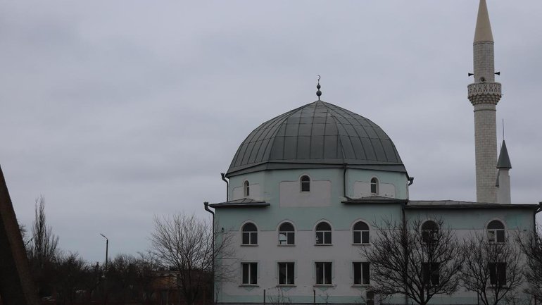 Мусульмани Криму стверджують, що мечеть в Саках умисно підпалили - фото 1