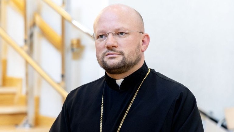 «Молитва — це наша найуспішніша зброя», — єпископ Степан Сус про українців у період війни - фото 1