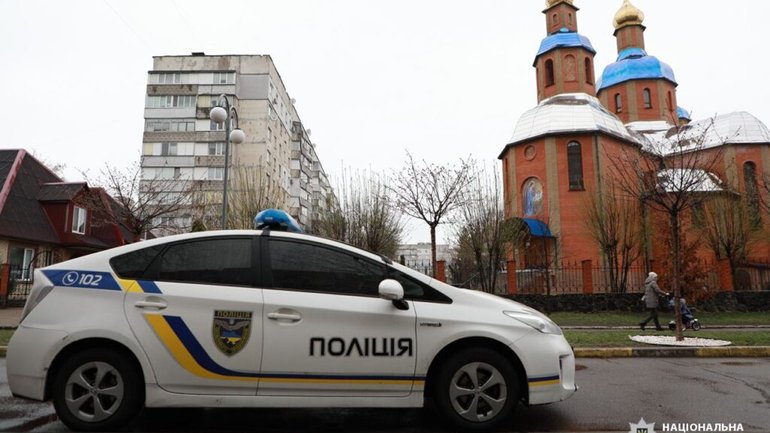 У Черкасах поліція почала чергувати біля двох храмів після заяви представників УПЦ МП - фото 1