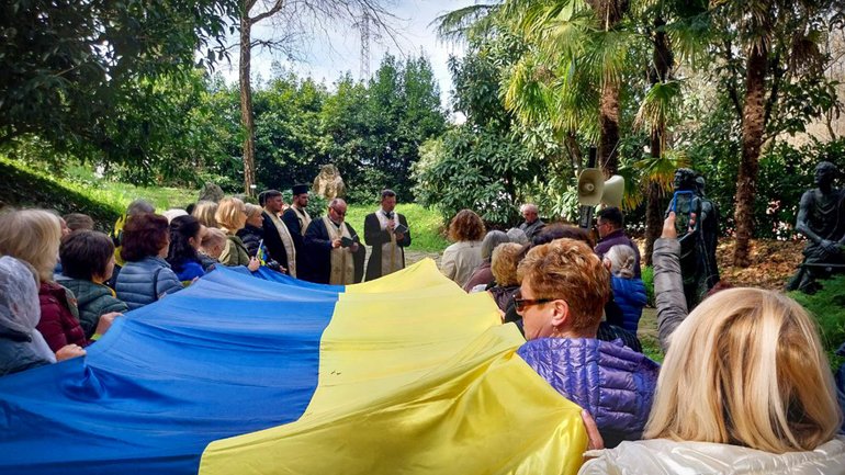 В Італії українські віряни здійснили паломництво за мир в Україні - фото 1