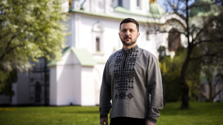 Президент Украины поздравил украинцев с Пасхой - фото 1