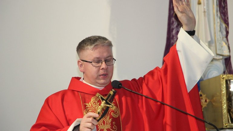 У Білорусі католицького священика засудили до 13 років ув'язнення - фото 1
