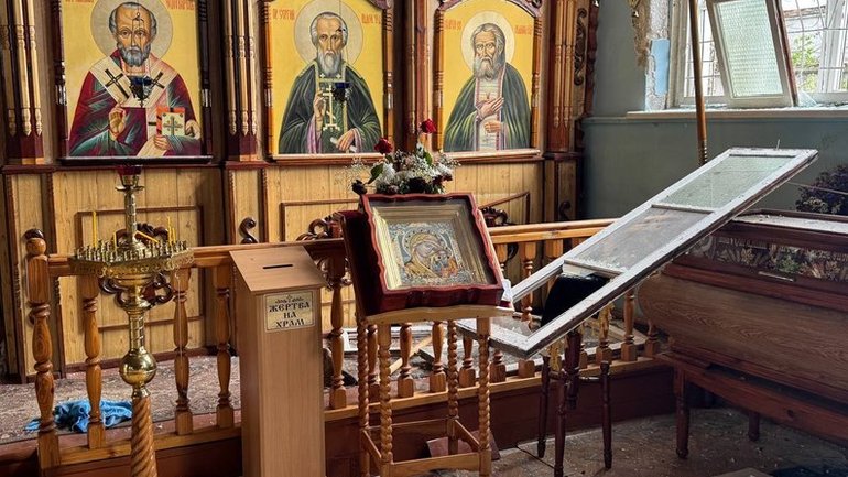 Внаслідок російського авіаудару по Шостці на Сумщині пошкоджено храм - фото 1