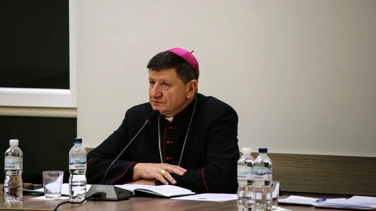Єпископ РКЦ Скомаровський: "Надіємося, що настане мир і Папа приїде в Україну" - фото 1