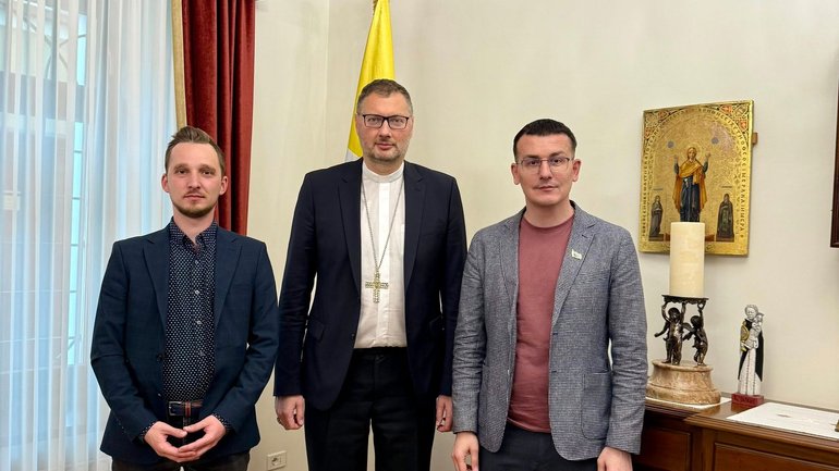 Ватикану передали список українських журналістів, яких утримує Росія - фото 1