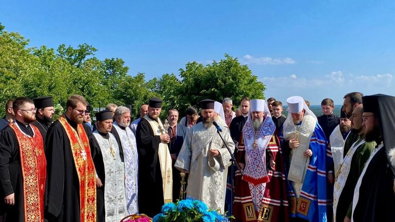 На Чернечій горі у Каневі відбулася міжконфесійна панахида за упокій Кобзаря - фото 1