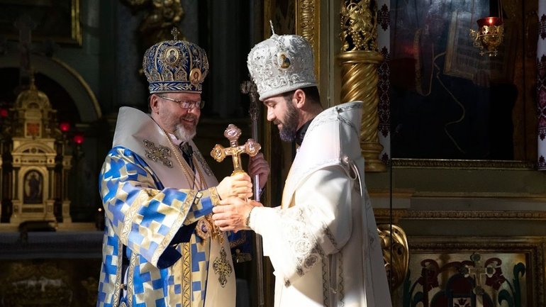 Глава УГКЦ привітав владику Миколу Семенишина з 20-річчям священства - фото 1