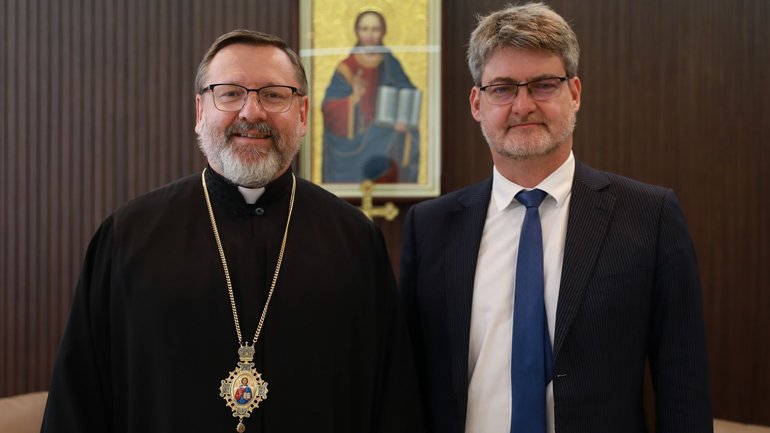 Глава УГКЦ і посол Франції обговорили гуманітарну ситуацію в Україні та роль дипломатії у завершенні війни - фото 1