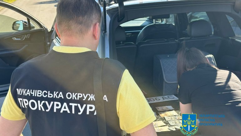 На хабарі схопили священика УПЦ МП, який за сумісництвом працював адміністратором ТСЦ - фото 1
