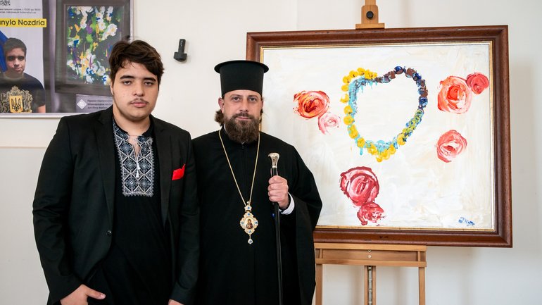 У Великій лаврській дзвіниці презентували експозицію нащадка першого перекладача Біблії українською мовою - фото 1