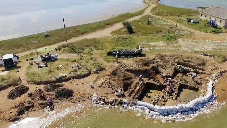 У Криму тривають незаконні археологічні розкопки, нищаться святині, - КРЦ - фото 1