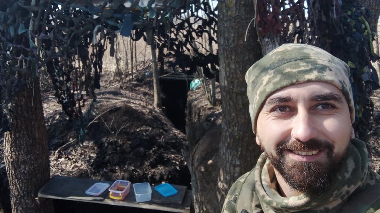 Нащадки тих, хто стратив прадіда моєї дружини, тепер несуть смерть в наш дім, — військовий капелан - фото 1