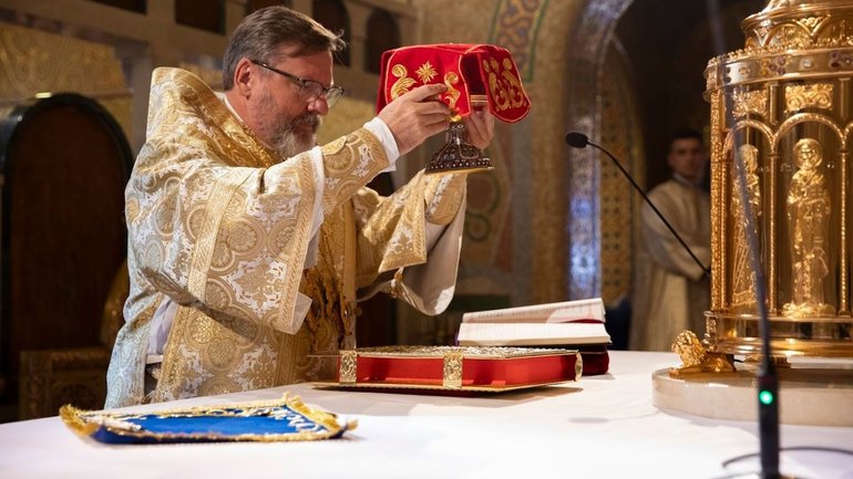 Head of UGCC brings relics of Saint Volodymyr to St. Sophia Cathedral in Rome - фото 1