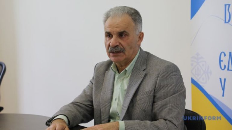 Украинцы переходят на новоюлианский календарь быстрее, чем ожидалось, — Еленский - фото 1
