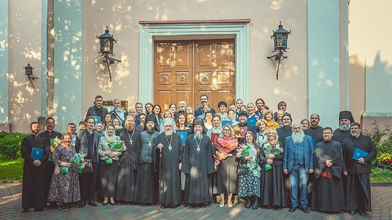 Перший випуск православних Богословських курсів Віленсько-Литовської єпархії РПЦ Фото: Віленсько-Литовська єпархія РПЦ - фото 1