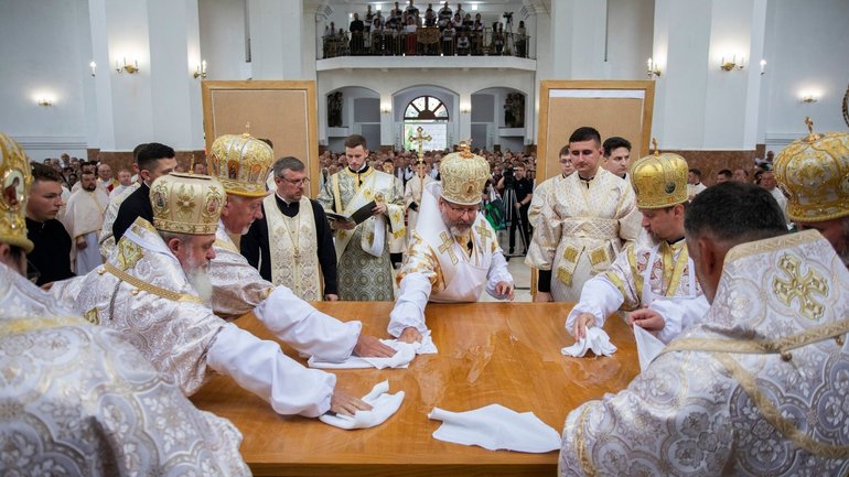 Глава УГКЦ освятив новий храм на Івано-Франківщині - фото 1