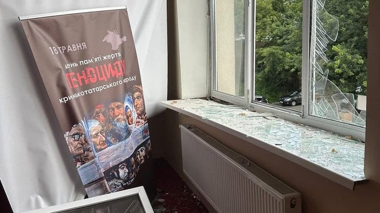 Пошкоджена головна мечеть ДУМУ "Умма" у Києві внаслідок атаки РФ 31 липня 2025 року.  - фото 1