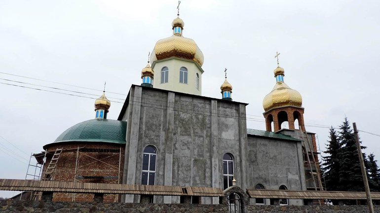 Очільника монастиря УПЦ МП у Старокостянтинові, де виявили тіло воїна ЗСУ, відсторонили від керівництва - фото 1
