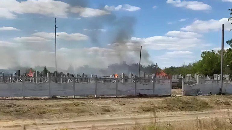 Російська ракета влучила у старовинне єврейське кладовище на Миколаївщині - фото 1