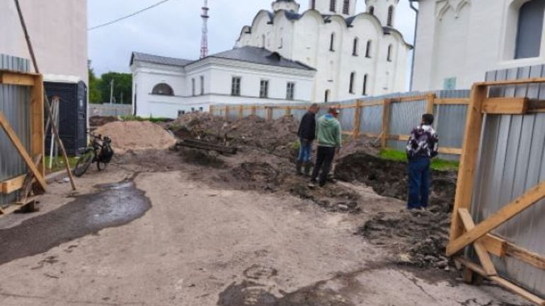 У Великому Новгороді археологи знайшли печатку з тризубом Ярослава Мудрого - фото 1
