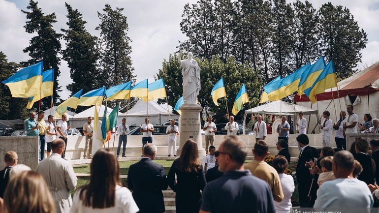 У соборі Святої Софії в Римі відзначили День Незалежності України за участю дипломатів різних країн - фото 1