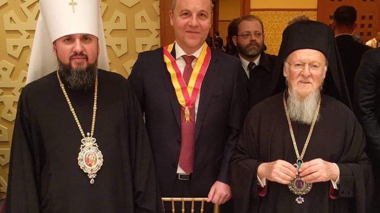 Митрополит Епіфаній: Андрій Парубій зробив багато для отримання Томоса  для автокефалії ПЦУ - фото 1