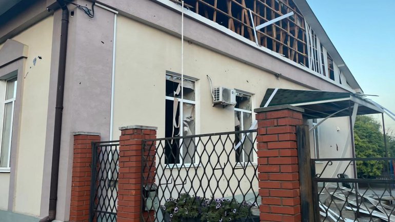 Пошкоджена церква і будинки: росіяни обстріляли два райони Дніпропетровщини - фото 1