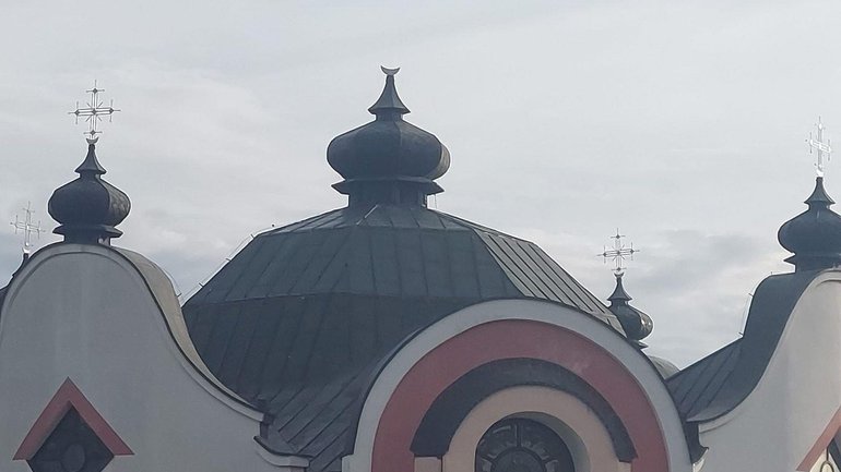 Cross sawn off Ukrainian church in Poland; ambassador demands that those responsible be punished - фото 1