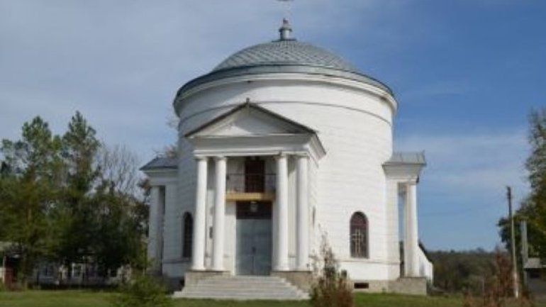 Три давні церкви національного значення на Черкащині повернули державі - фото 1
