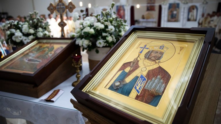В УГКЦ стартувало Всецерковне паломництво ікони з мощами Святого Володимира Великого - фото 1
